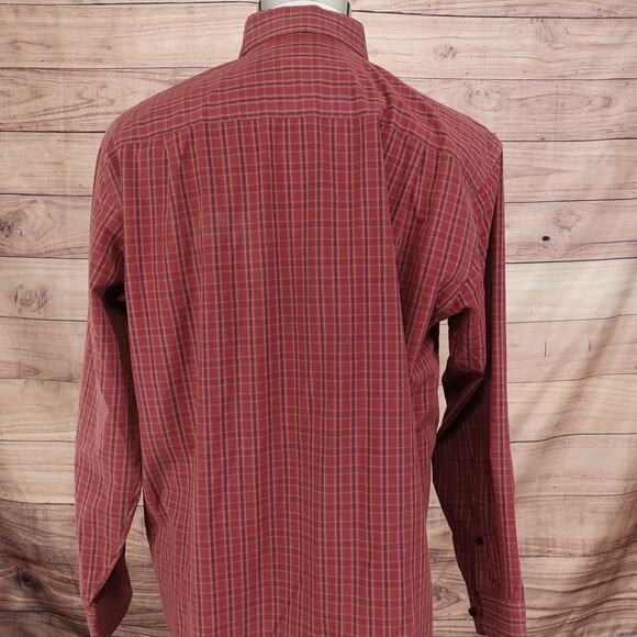 VAN HEUSEN STUDIO NO IRON RED PLAID CHECK BUTTON DOWN SHIRT MENS SIZE L 16-16.5 - Picture 4 of 6